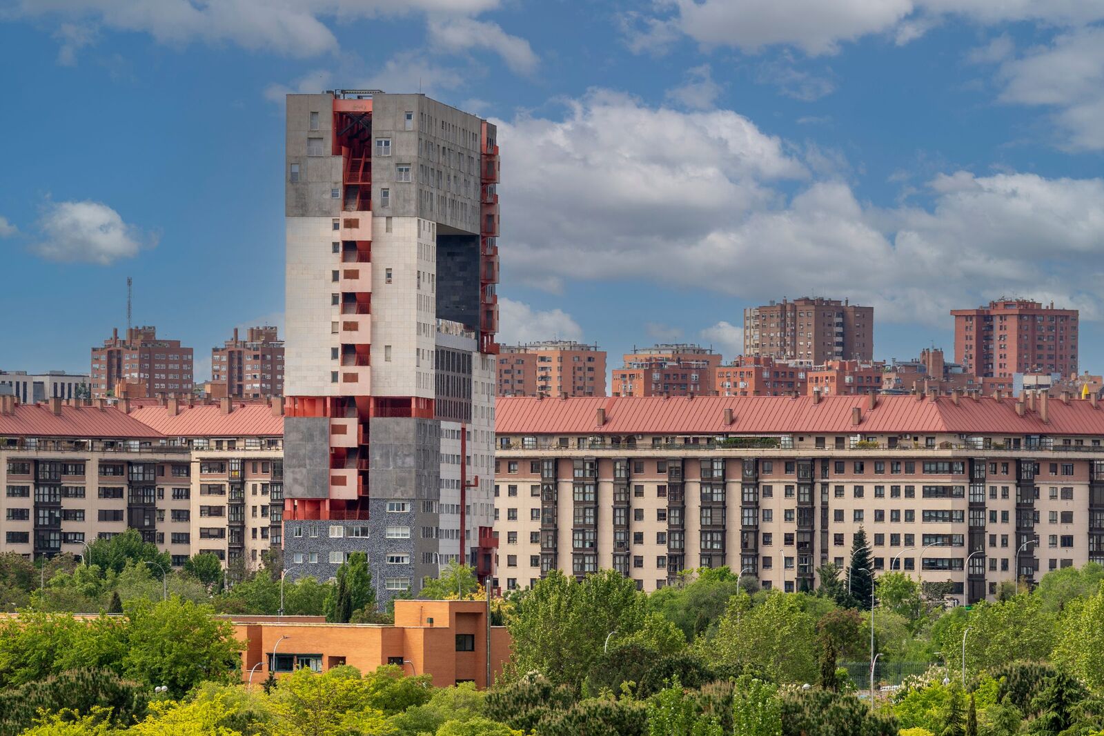 Edificio Mirador, fotografía 2 — Luis Díaz Gil
