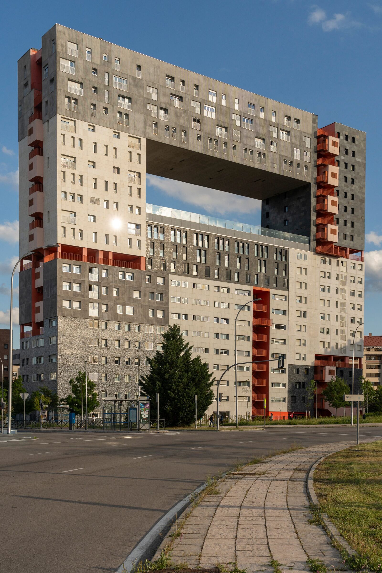 Edificio Mirador, fotografía 3 — Luis Díaz Gil