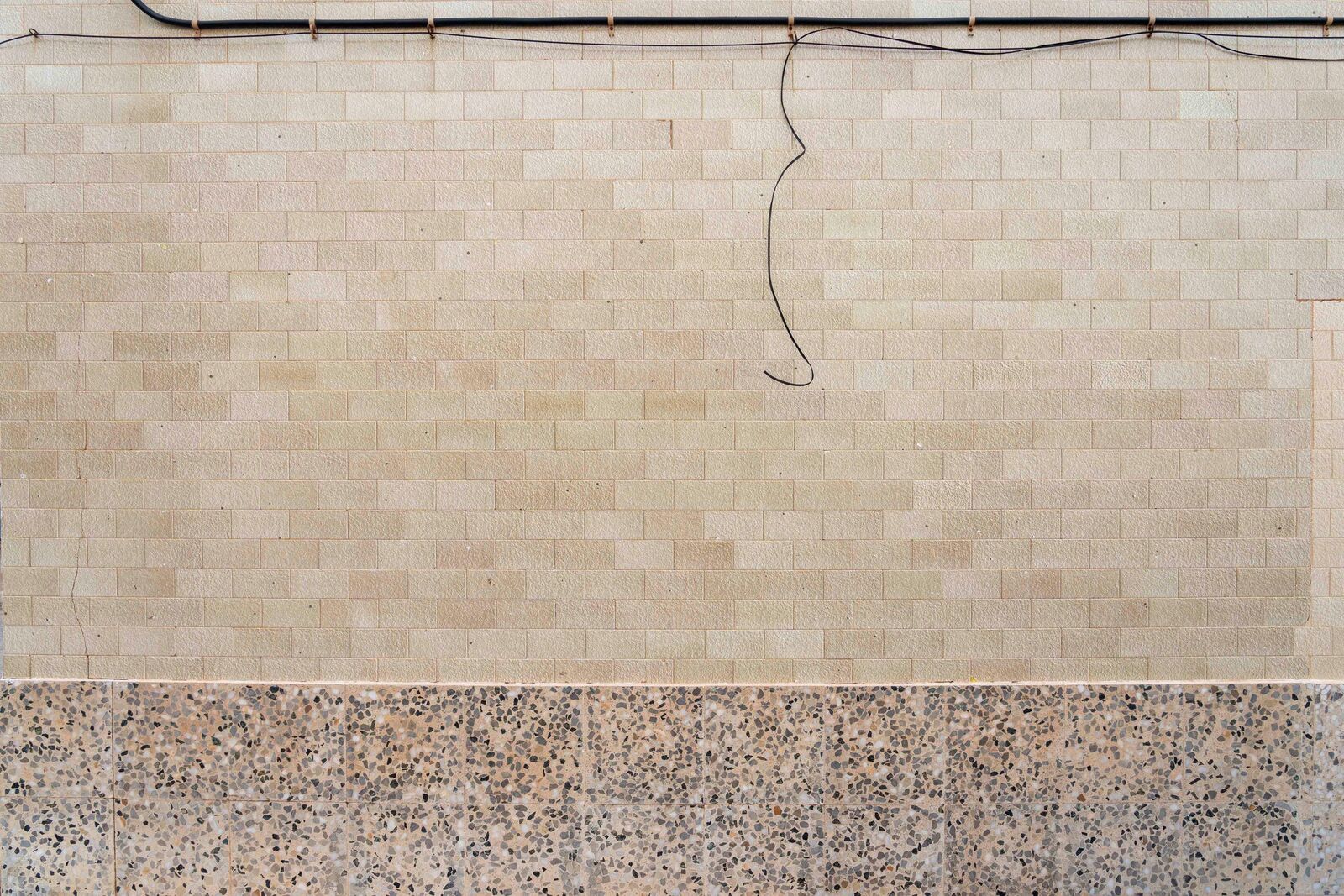 Piel de azulejo, fotografía 3 — Luis Díaz Gil