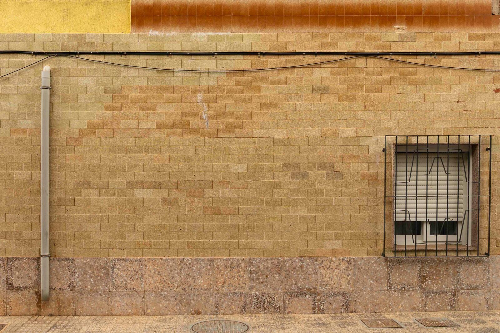 Piel de azulejo, fotografía 10 — Luis Díaz Gil
