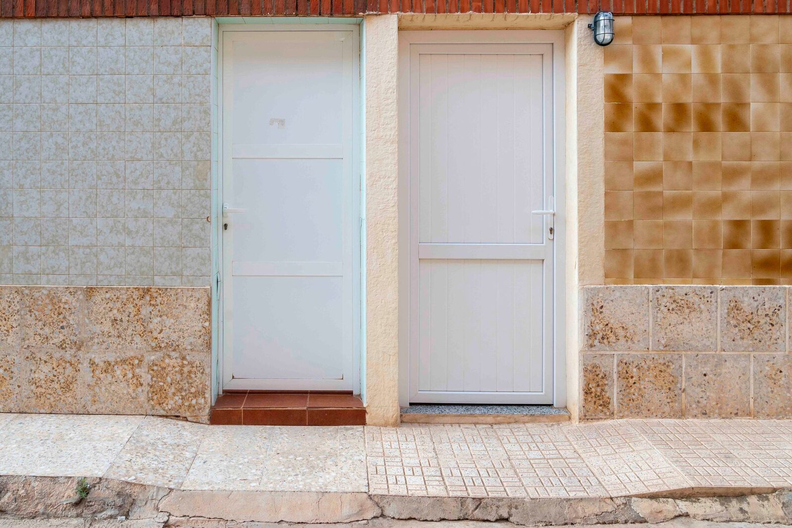 Piel de azulejo, fotografía 16 — Luis Díaz Gil
