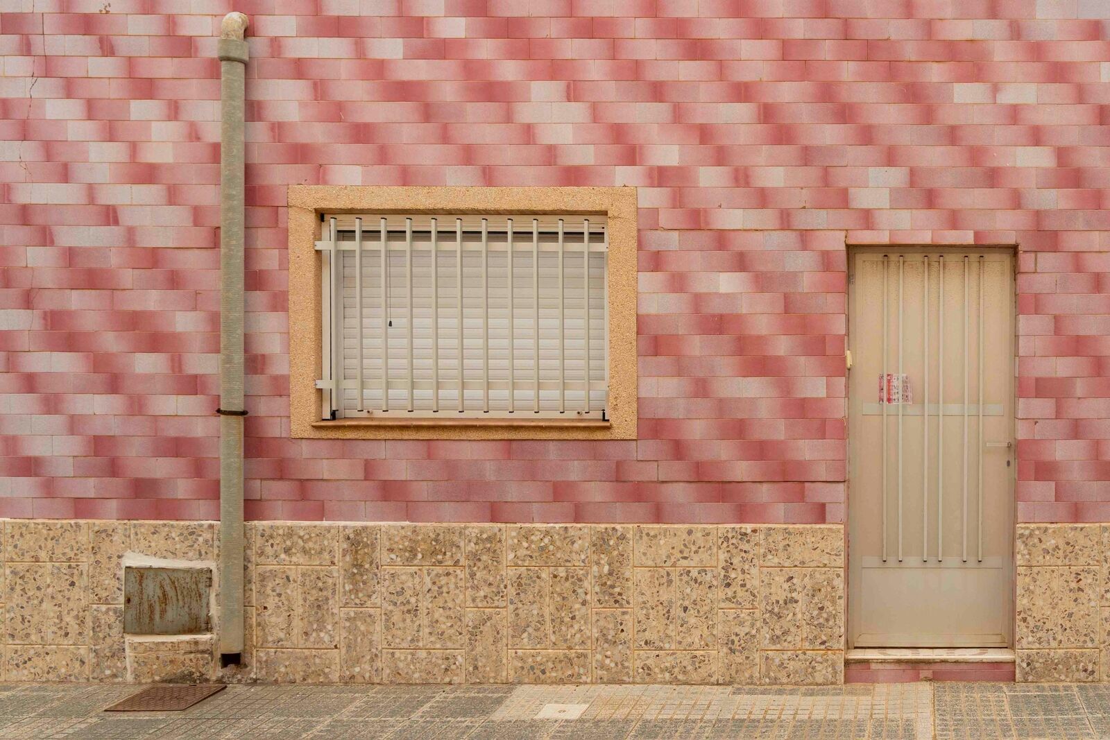 Piel de azulejo, fotografía 28 — Luis Díaz Gil
