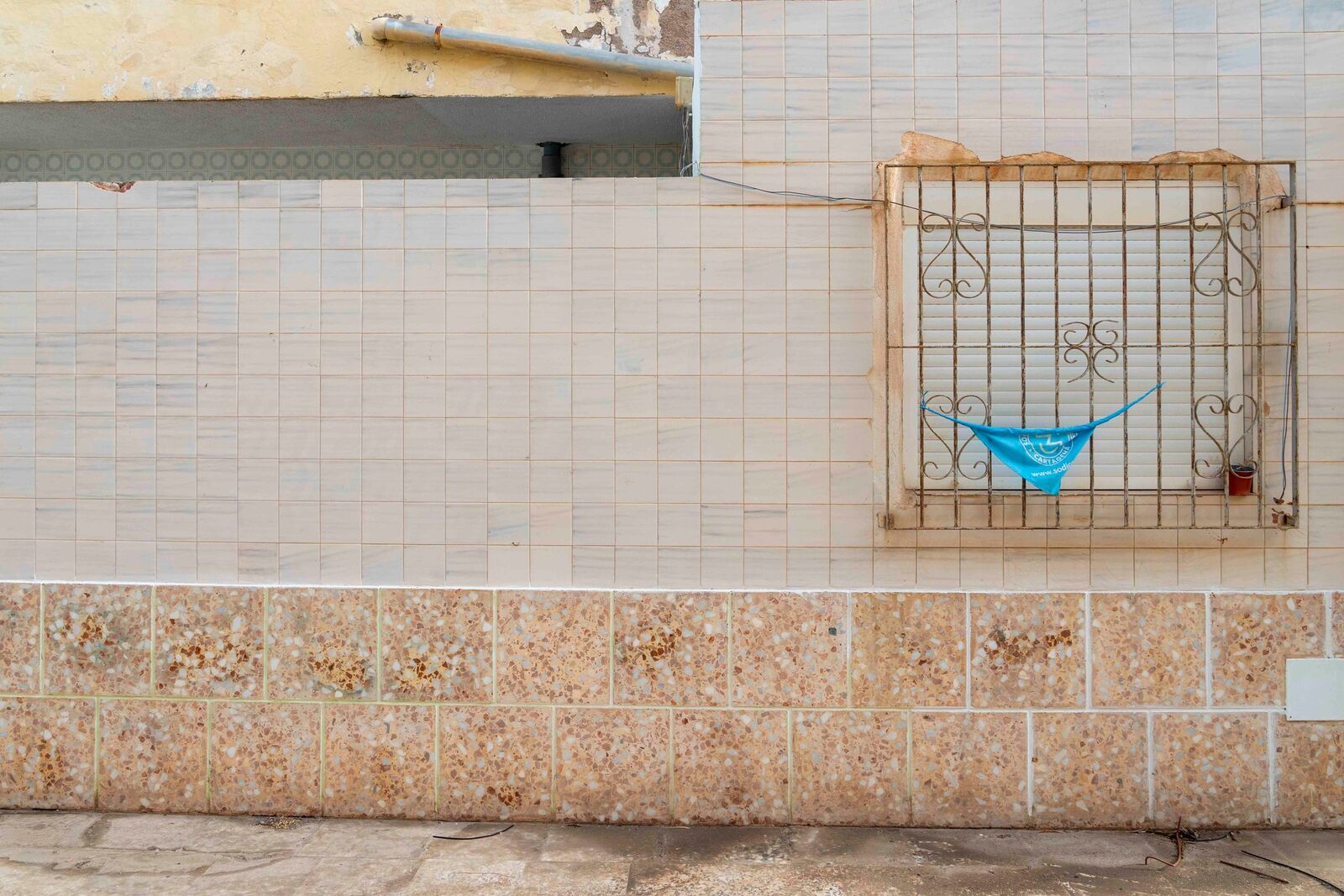 Piel de azulejo, fotografía 37 — Luis Díaz Gil