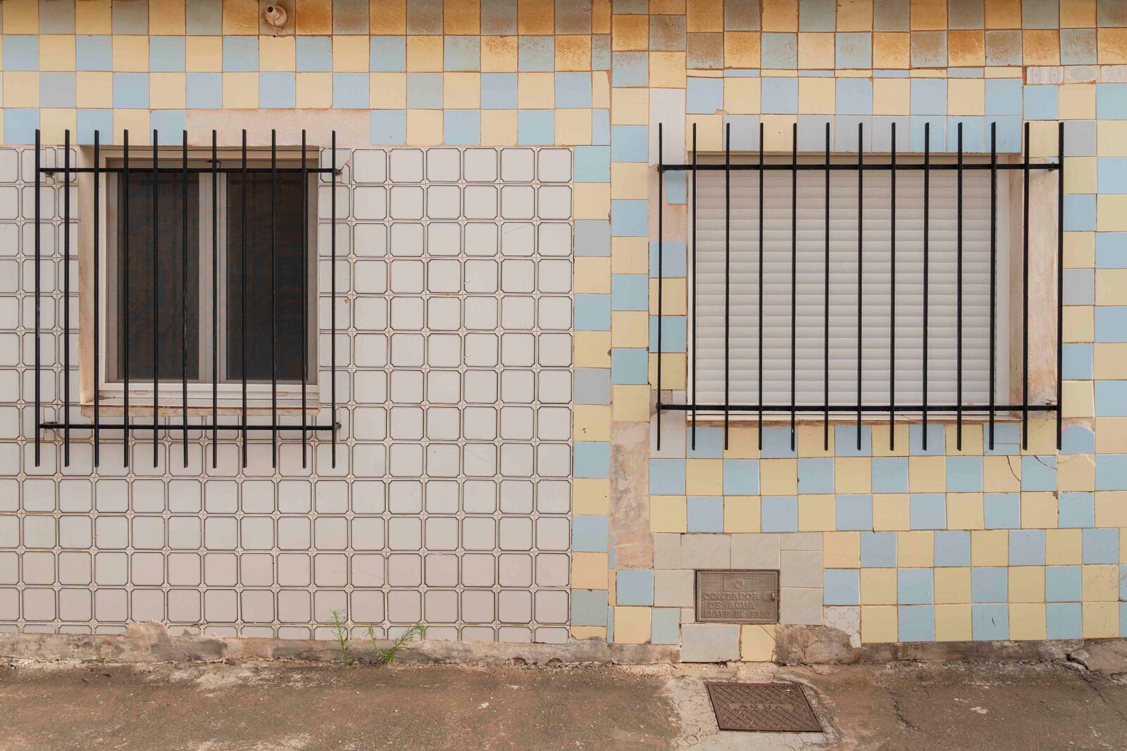 Piel de azulejo, fotografía 40 — Luis Díaz Gil