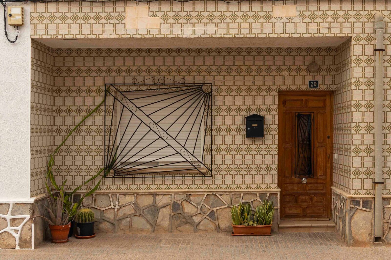 Piel de azulejo, fotografía 44 — Luis Díaz Gil