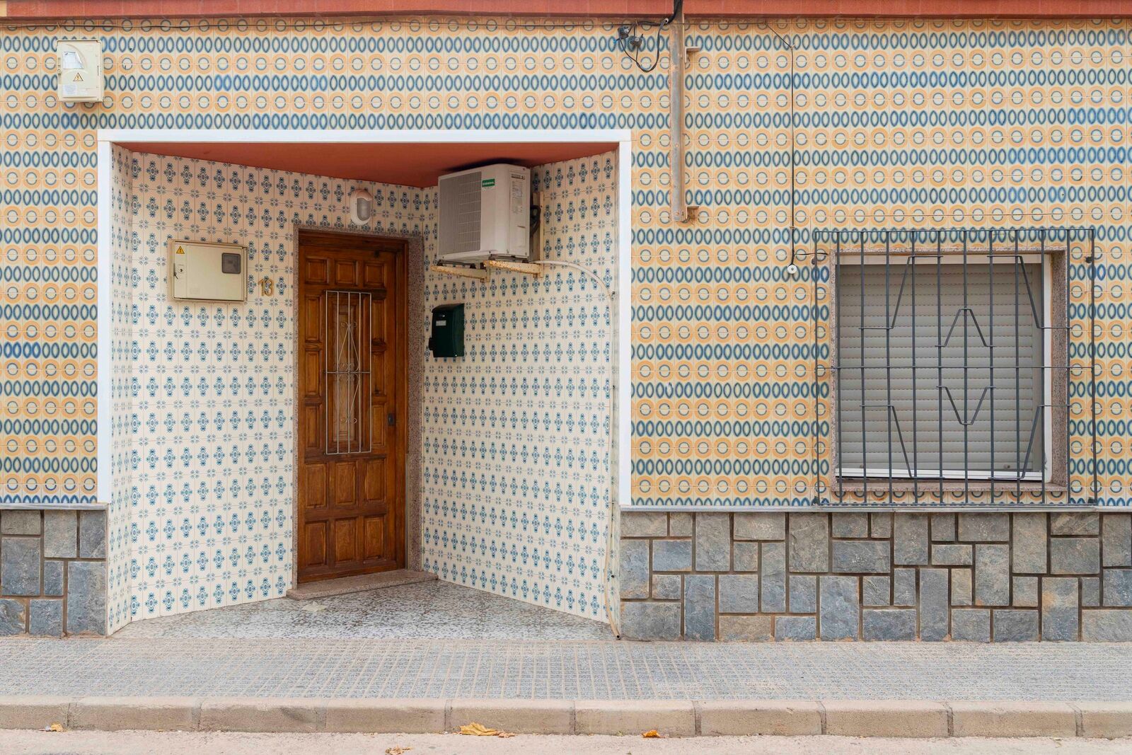 Piel de azulejo, fotografía 45 — Luis Díaz Gil